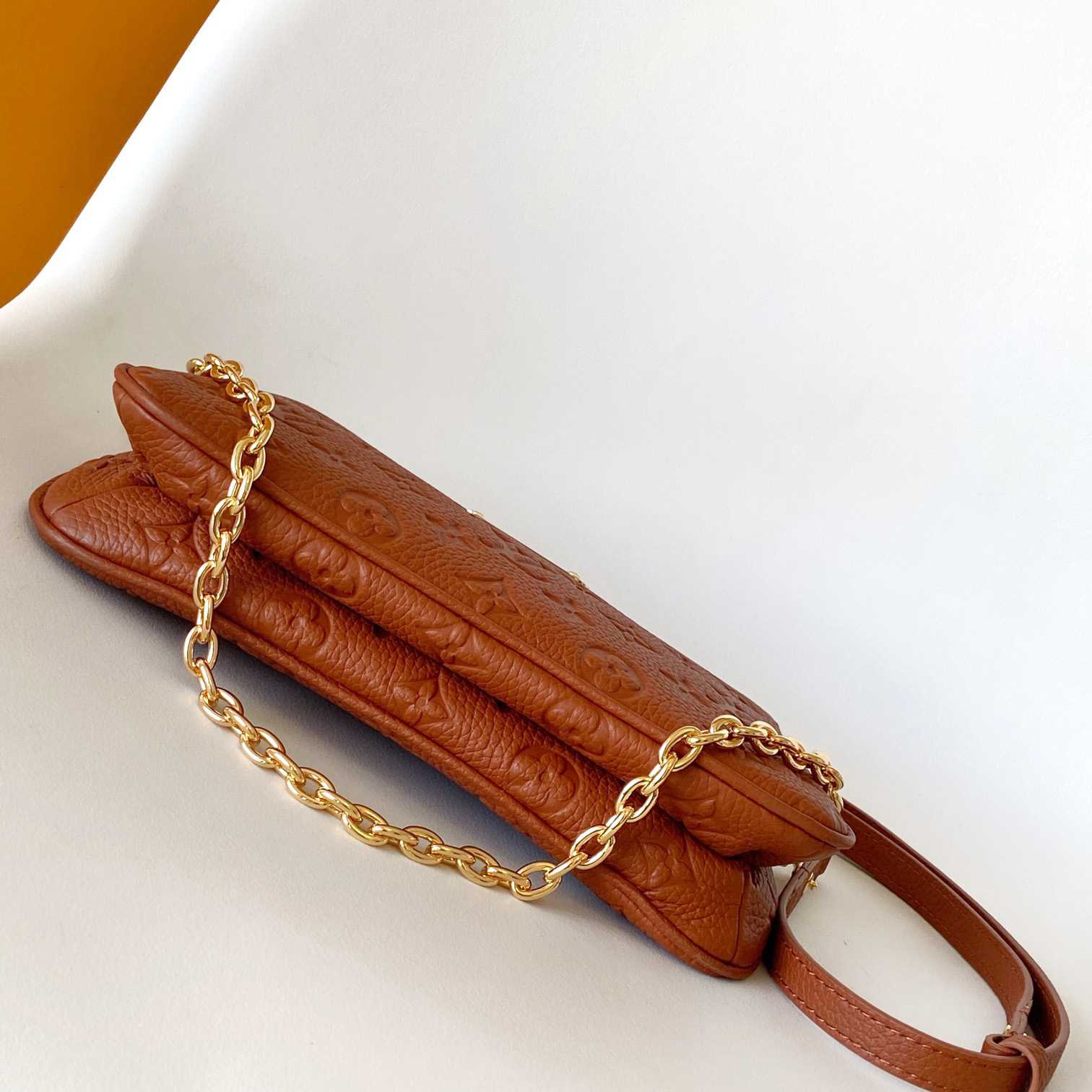 Louis Vuitton Liv Pochette  M11916 - DopestKickz