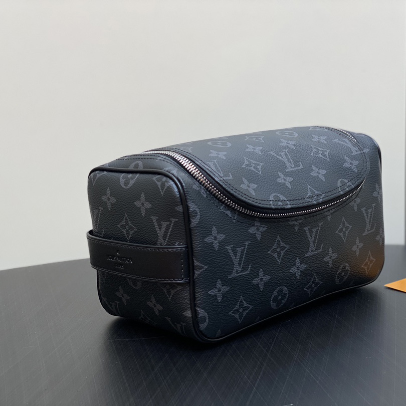 Louis Vuitton Toiletry Bag  M11510 - DopestKickz