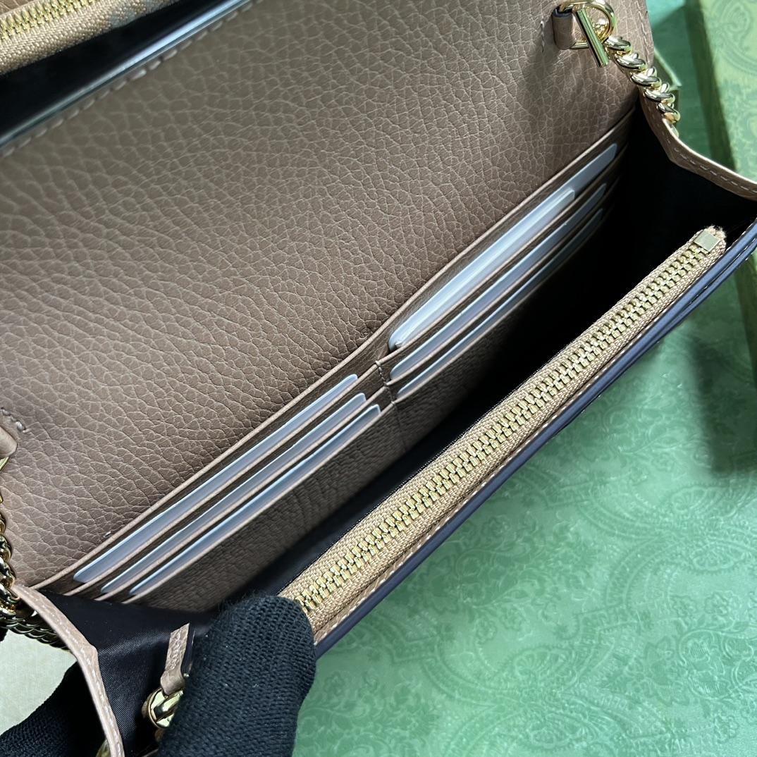 Gucci GGG Marmont Mini Chain Wallet - DopestKickz