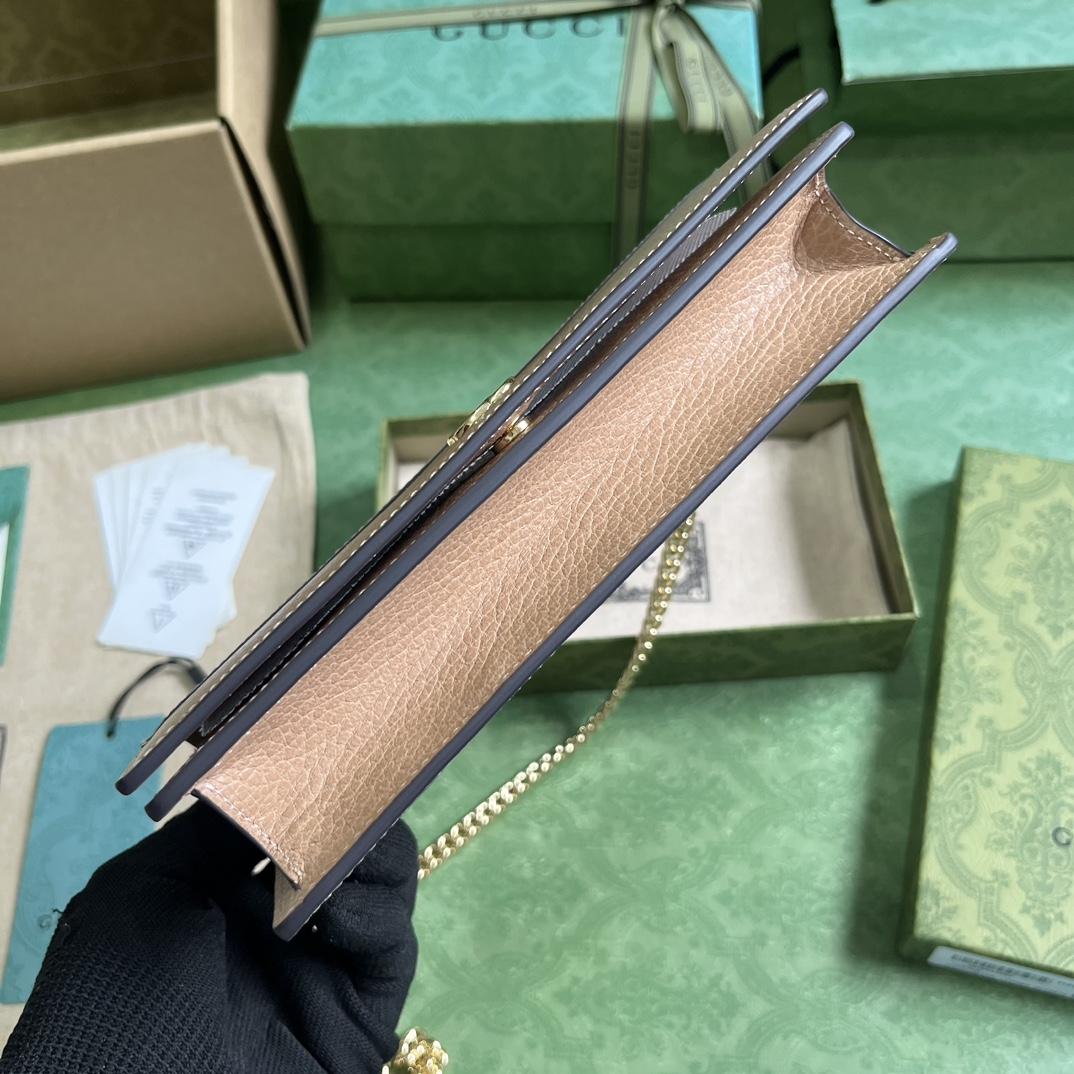 Gucci GGG Marmont Mini Chain Wallet - DopestKickz