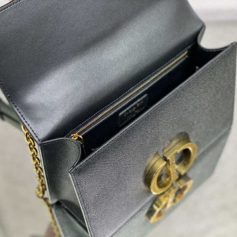 Dior Montaigne Bag With Chain  (25*7*15cm) - DopestKickz