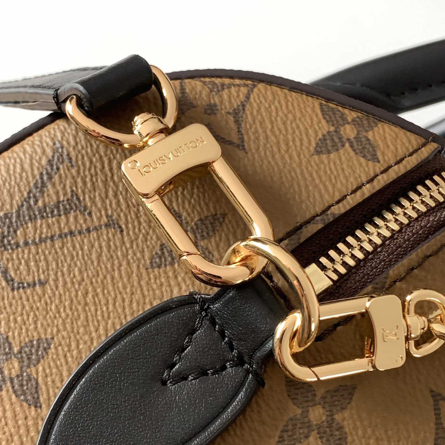 Louis Vuitton Speedy Trunk 20  M13146 - DopestKickz