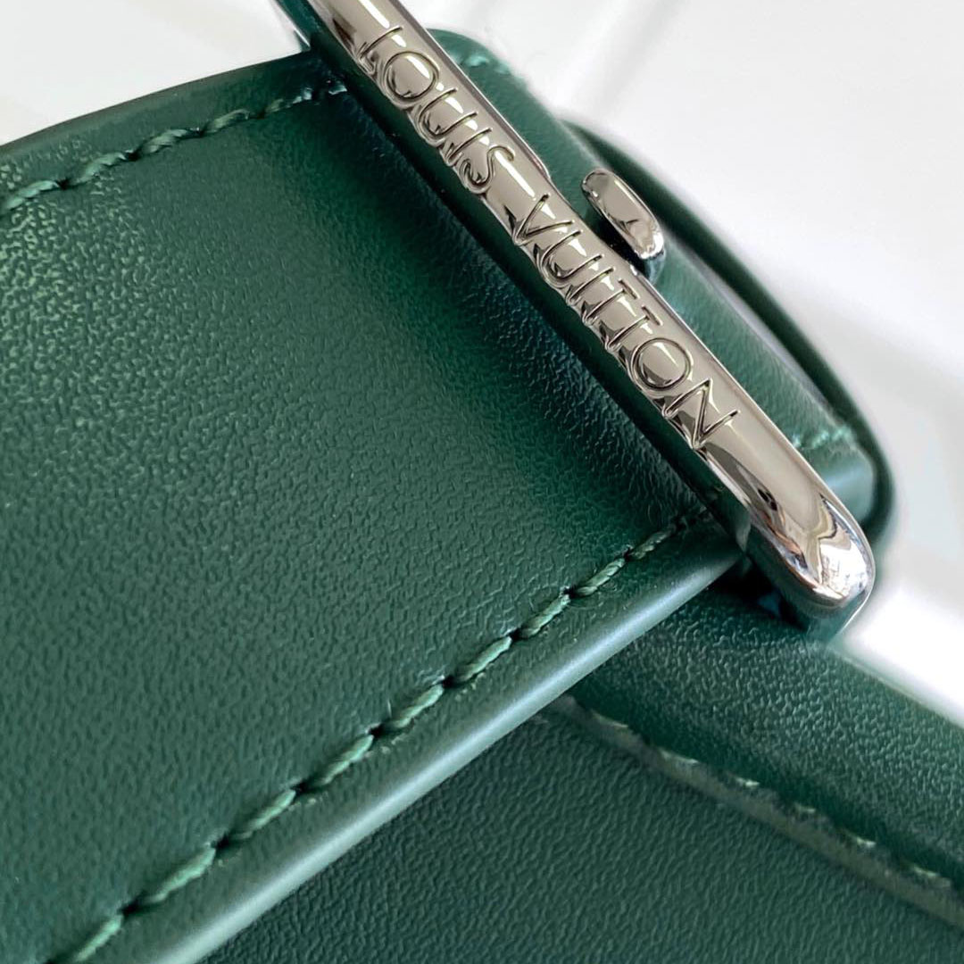 Louis Vuitton Bosphore Wearable Wallet   M12637 - DopestKickz