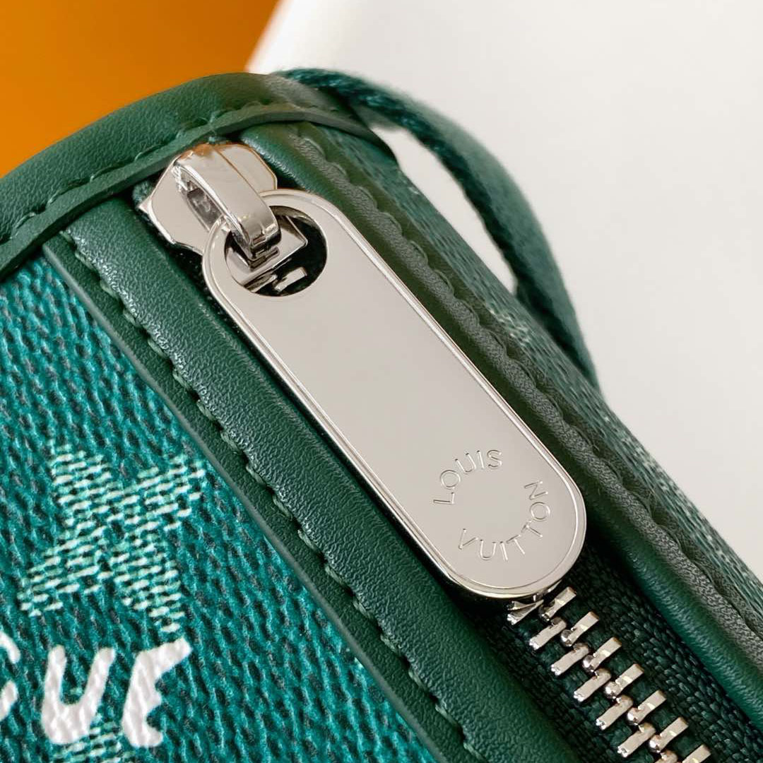 Louis Vuitton Bosphore Wearable Wallet   M12637 - DopestKickz