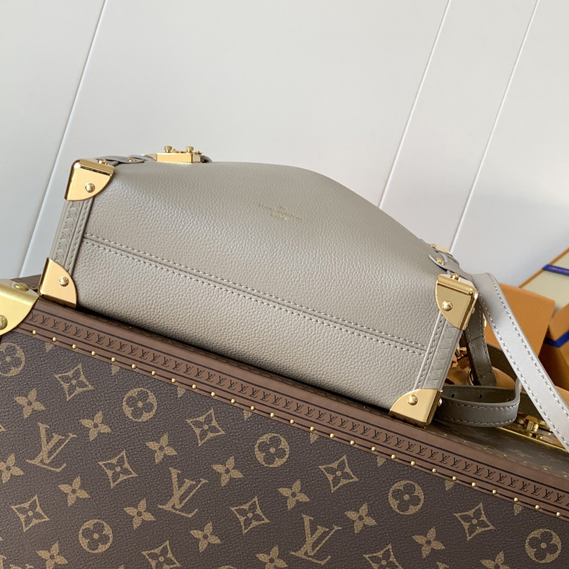 Louis Vuitton Side Trunk MM   M25072 - DopestKickz