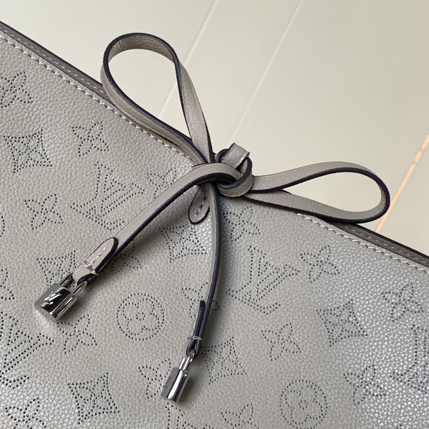 Louis Vuitton Flore  M12140 - DopestKickz