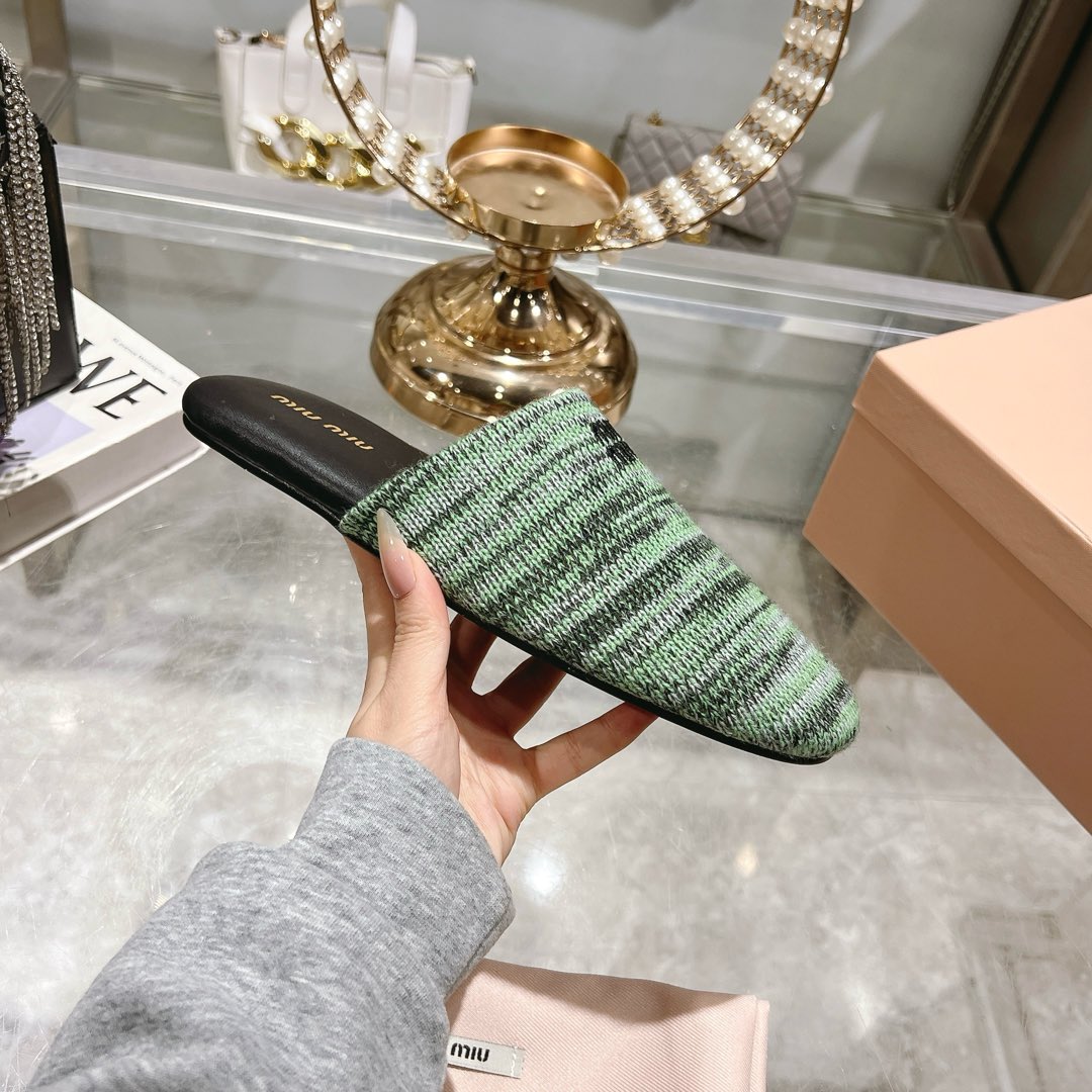 Miu Miu Wool slippers - DopestKickz