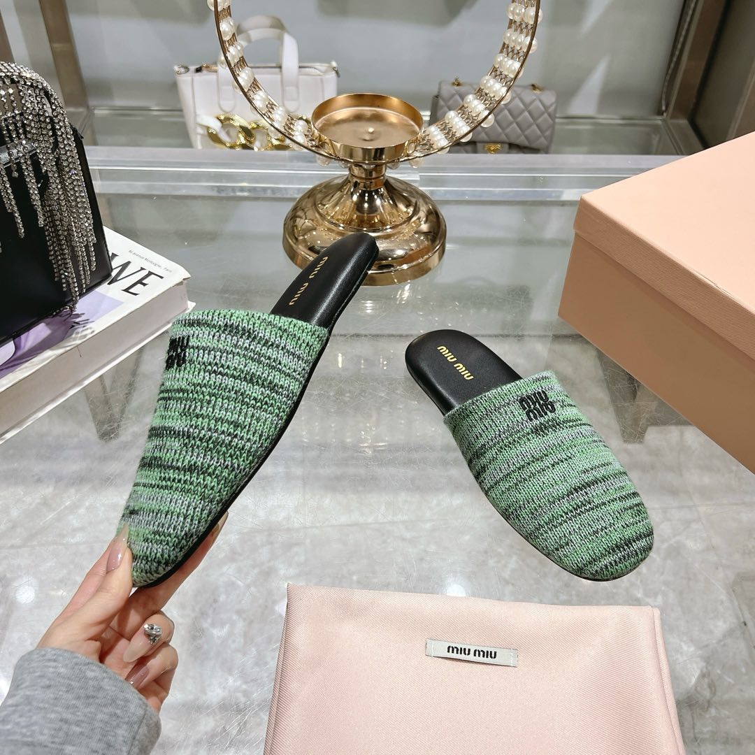Miu Miu Wool slippers - DopestKickz