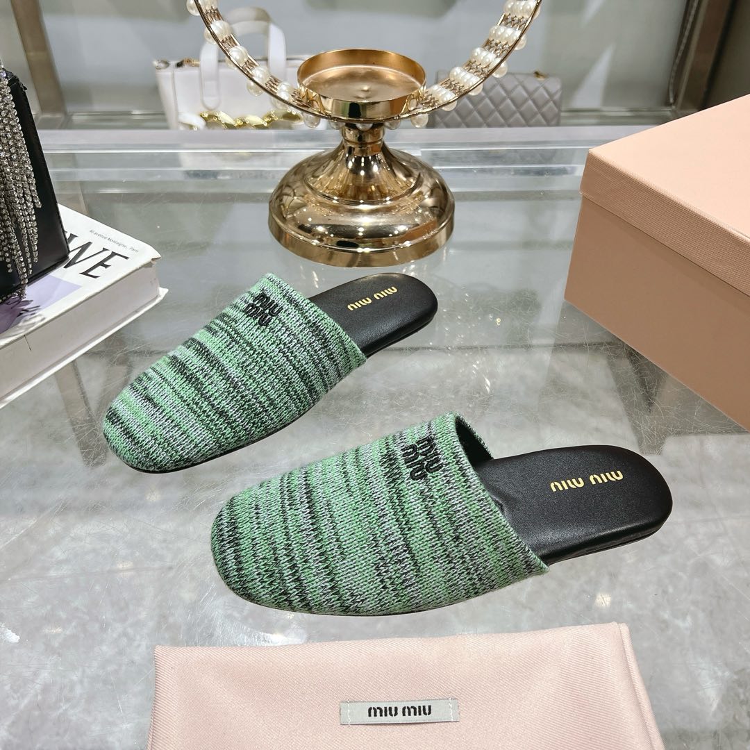 Miu Miu Wool slippers - DopestKickz