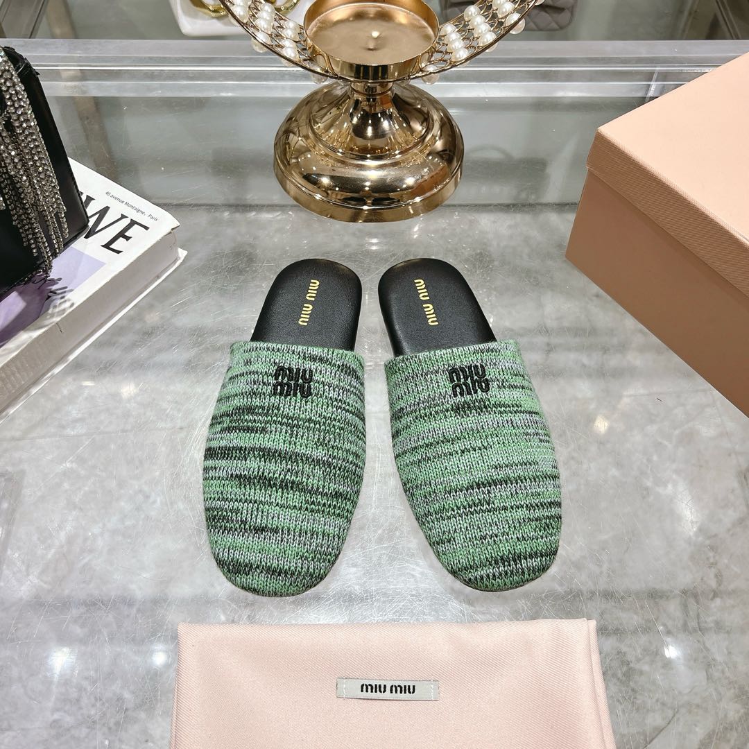 Miu Miu Wool slippers - DopestKickz