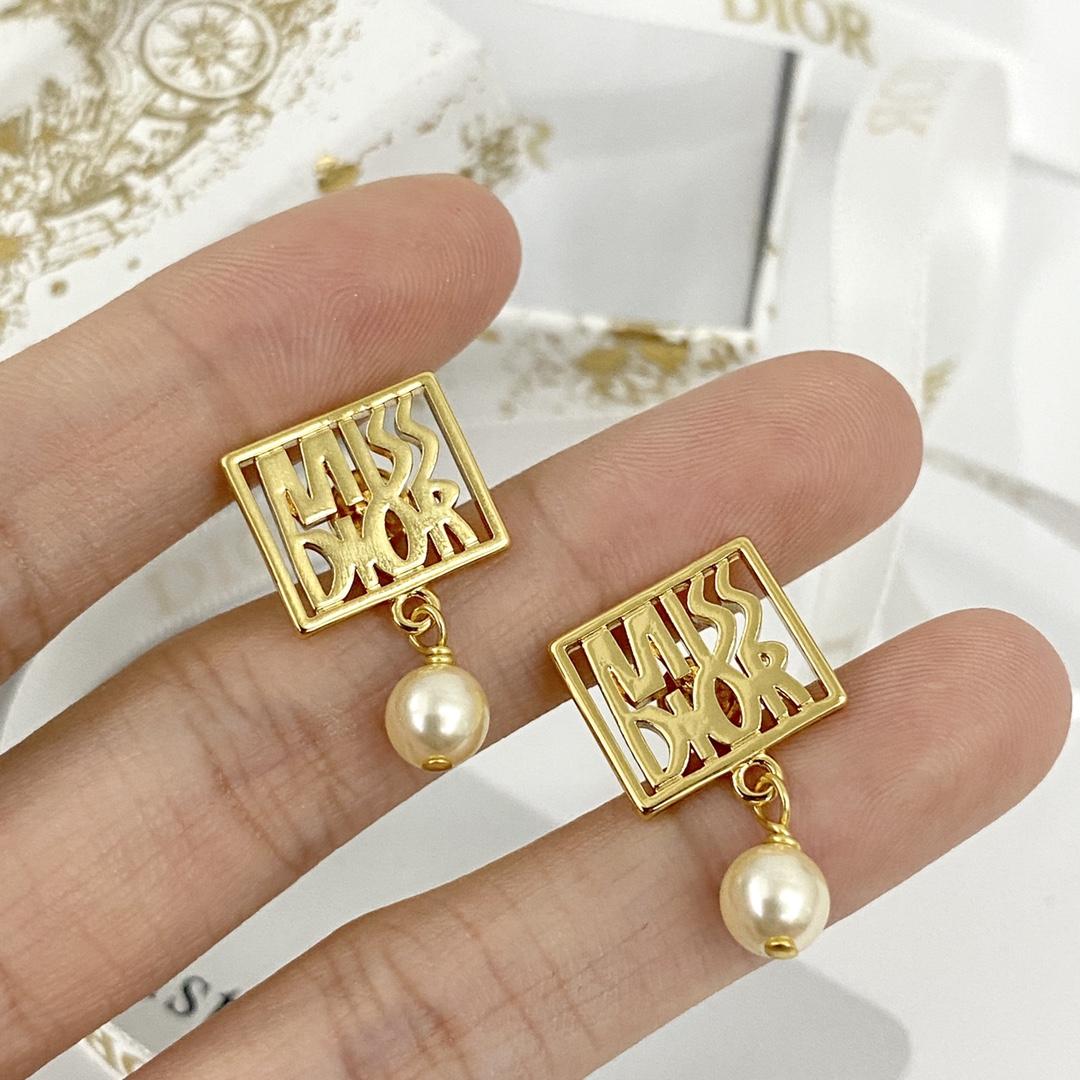 Dior Earrings - DopestKickz
