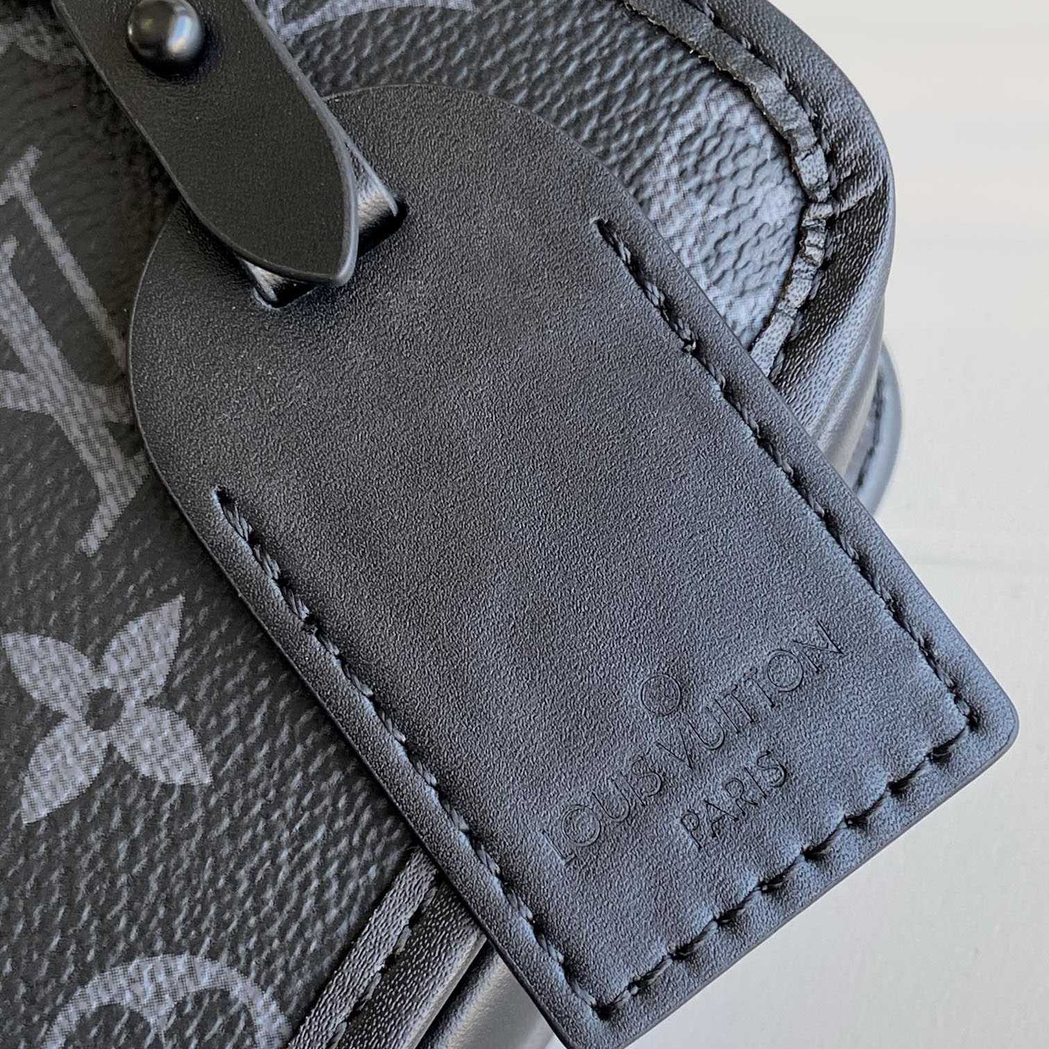 Louis Vuitton Bosphore Wearable Wallet   M12599 - DopestKickz