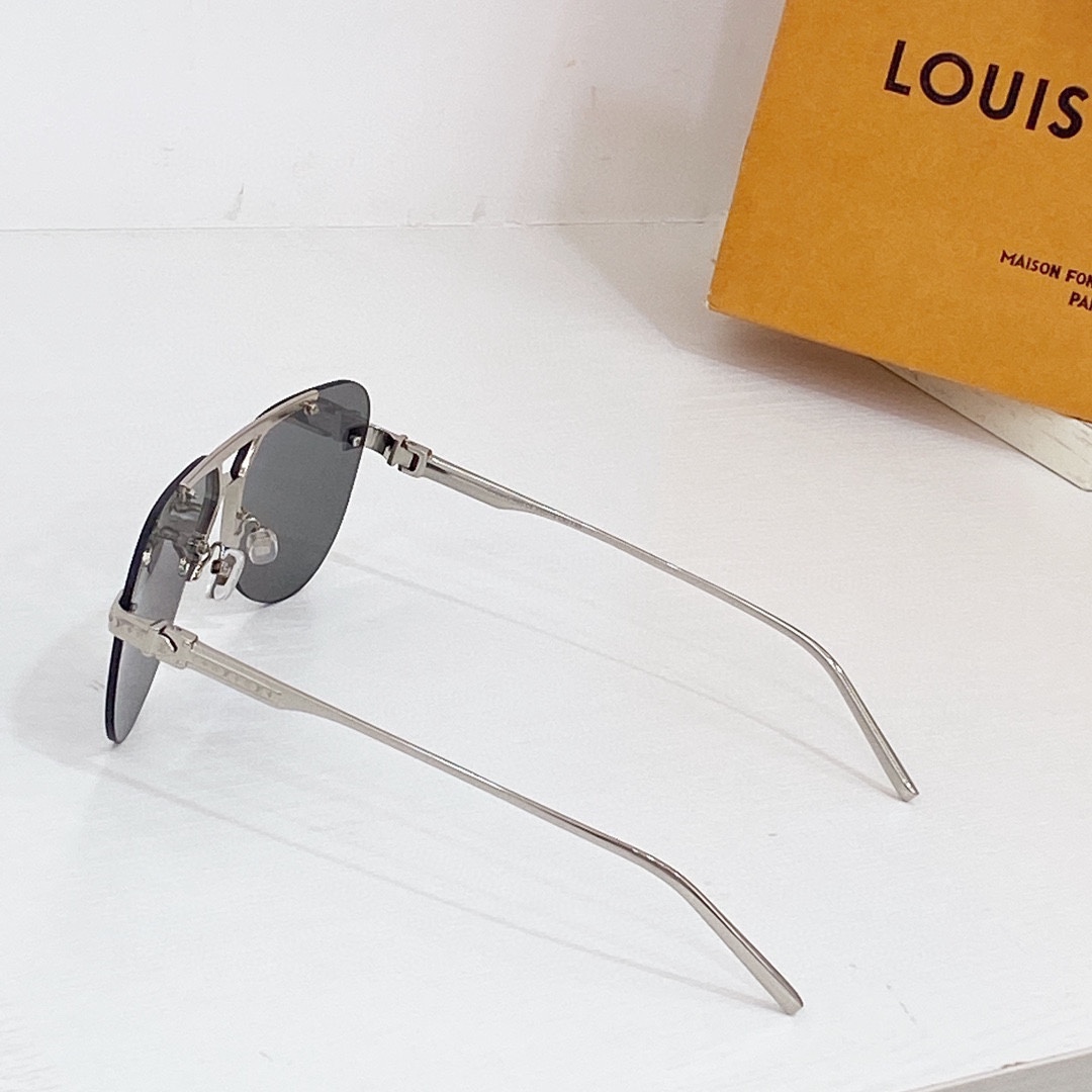 Louis Vuitton LV Ash Sunglasses  Z1262W - DopestKickz