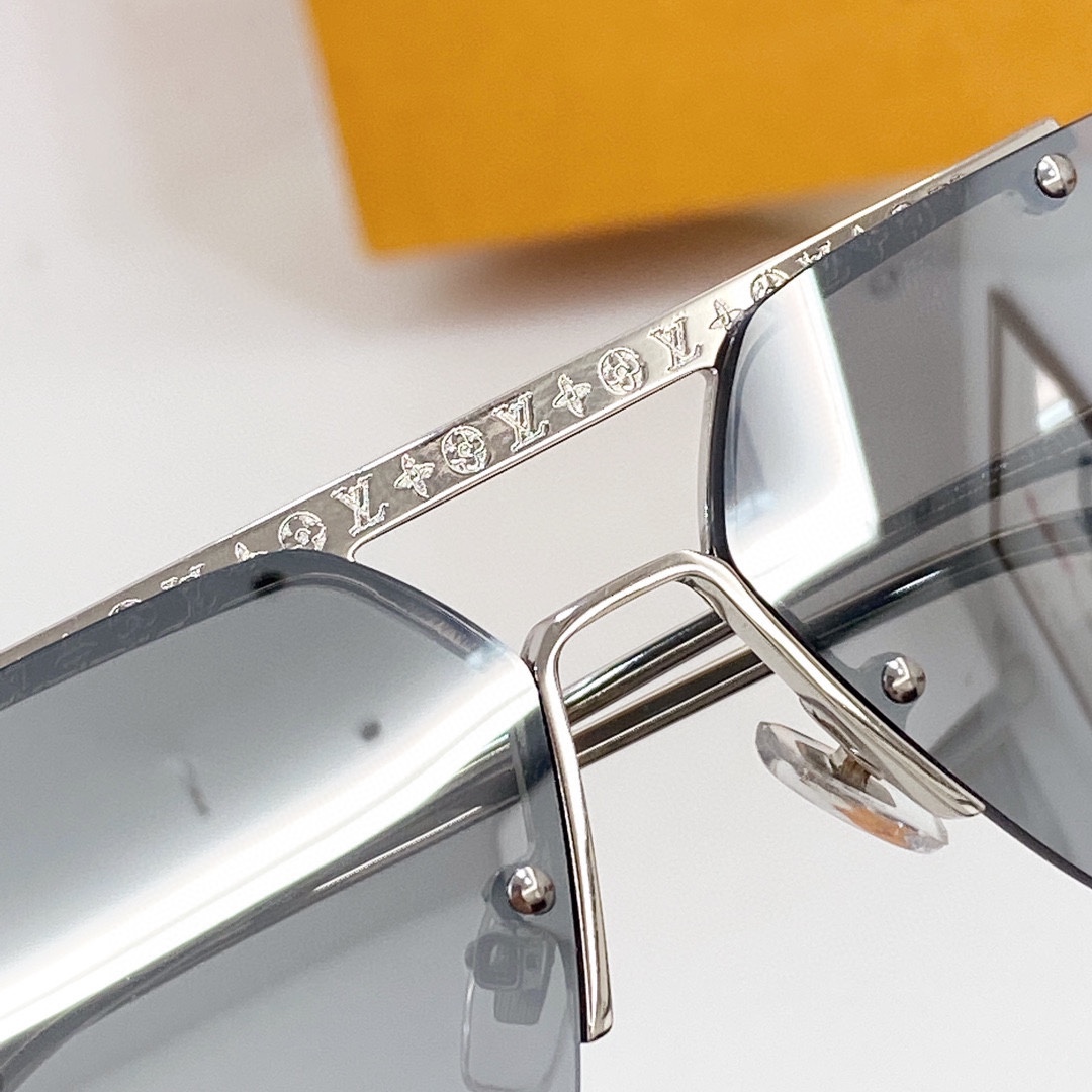 Louis Vuitton LV Ash Sunglasses  Z1262W - DopestKickz