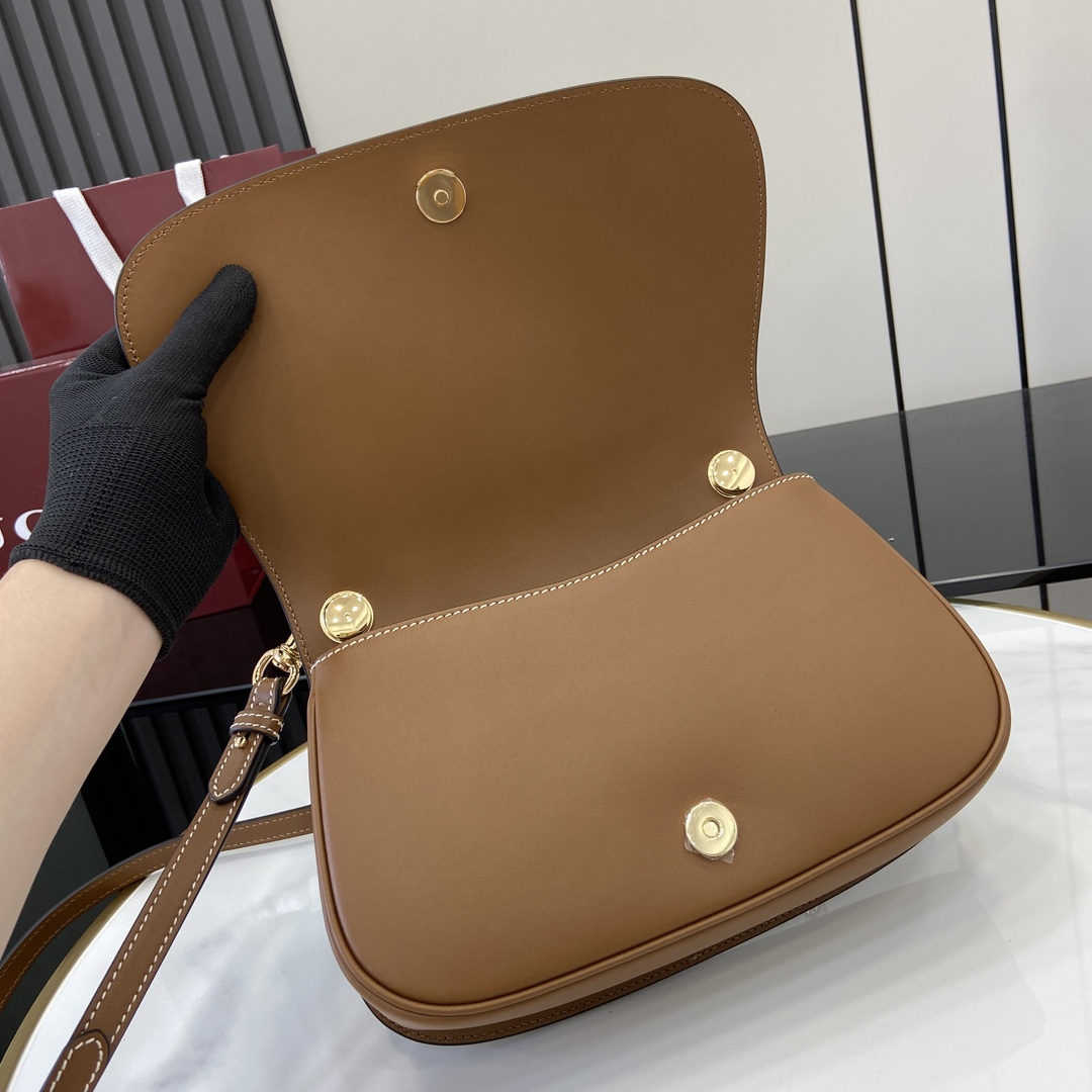 Gucci Blondie Small Top Handle Bag - DopestKickz