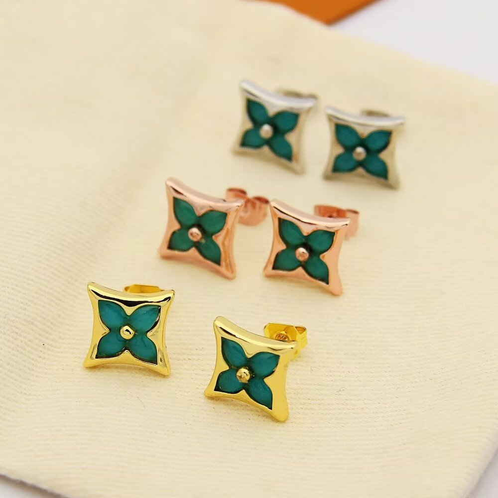 Louis Vuitton Earrings - DopestKickz