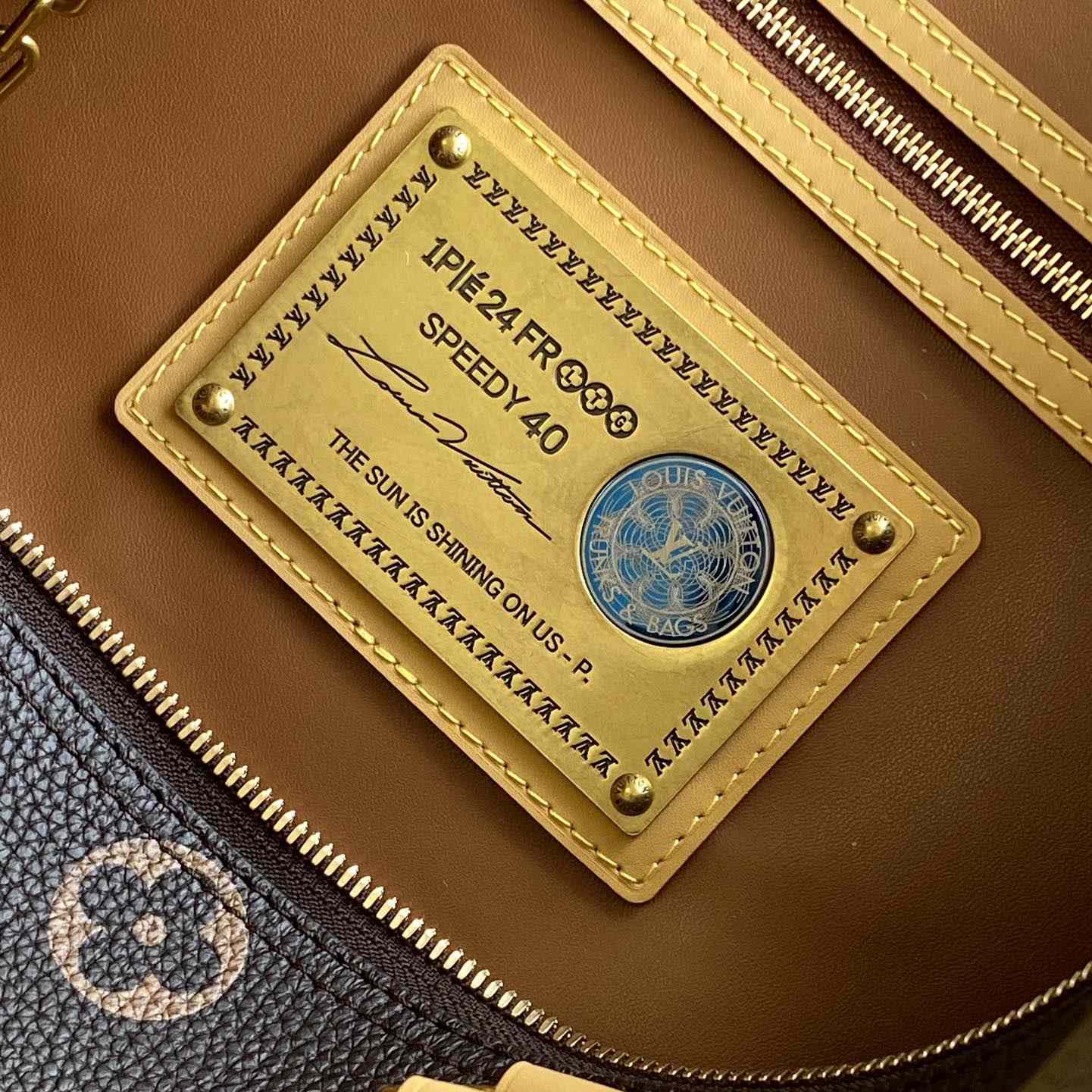 Louis Vuitton Speedy P9 Bandoulière 40  M24422 - DopestKickz