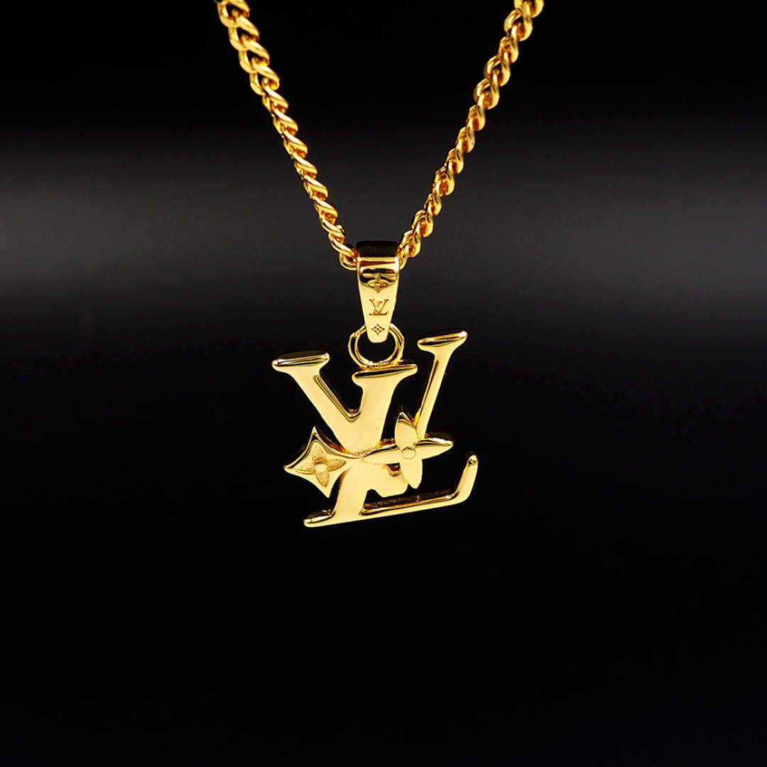 Louis Vuitton Necklace  - DopestKickz