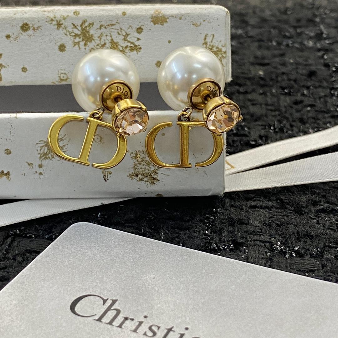 Dior Earrings - DopestKickz