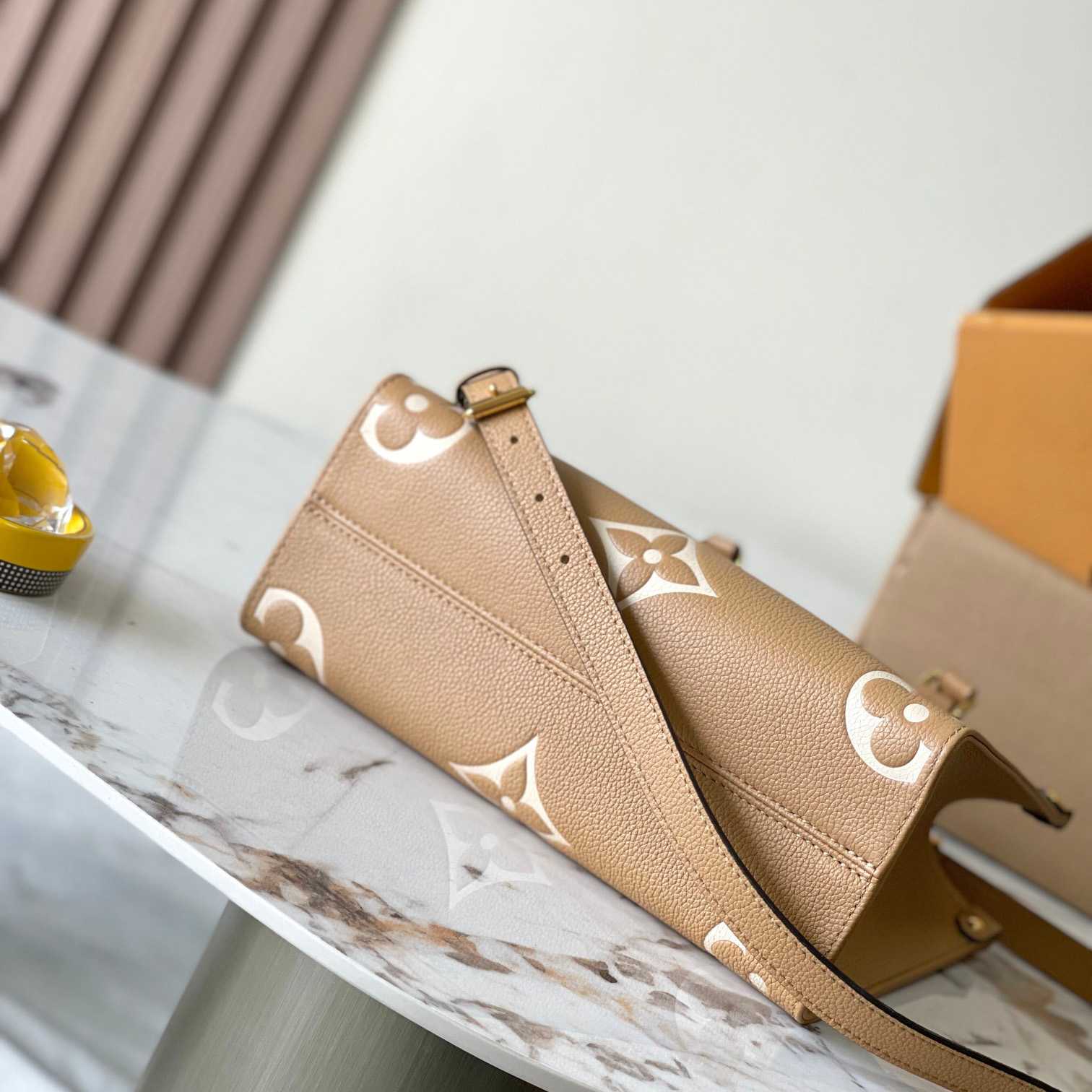 Louis Vuitton OnTheGo PM  M12513 - DopestKickz