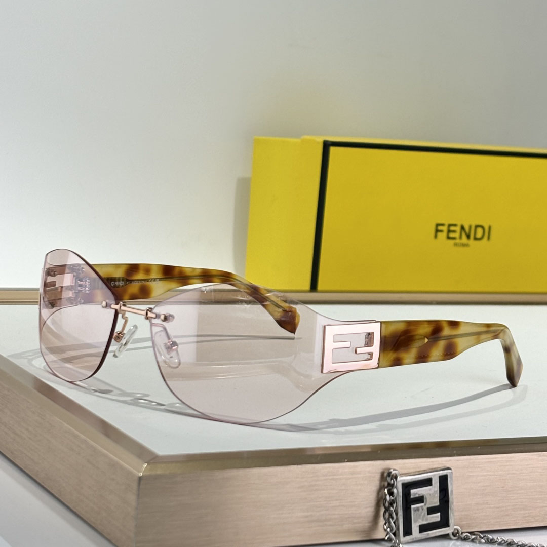Fendi FE40159U Sunglasses    - DopestKickz