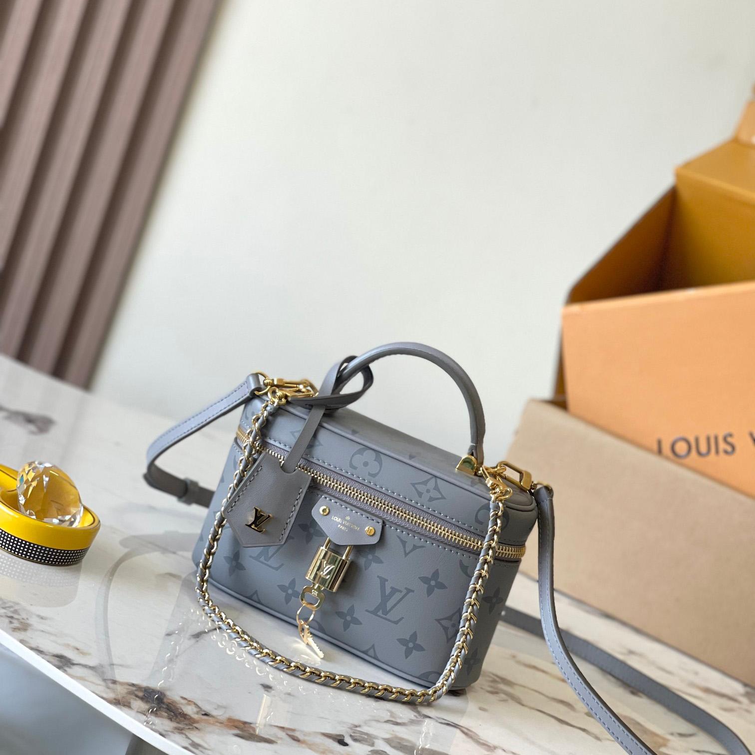 Louis Vuitton Vanity Chain Pouch    M12427 - DopestKickz