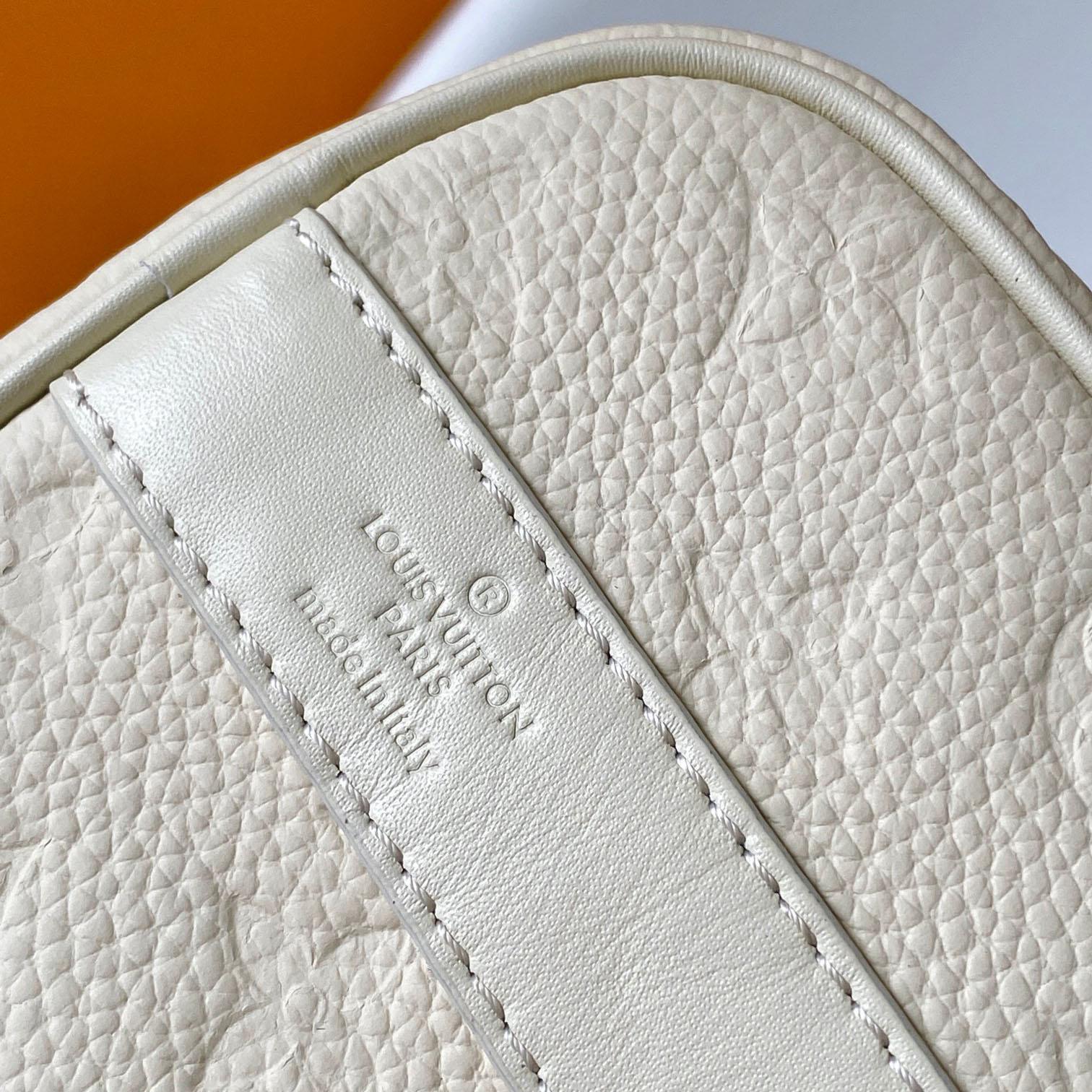 Louis Vuitton Keepall Bandoulière 25  M24434 - DopestKickz