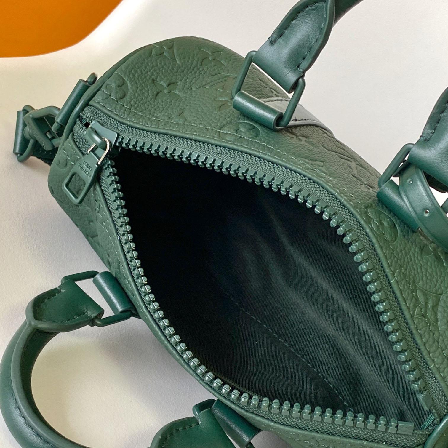 Louis Vuitton Keepall Bandoulière 25  M24432 - DopestKickz