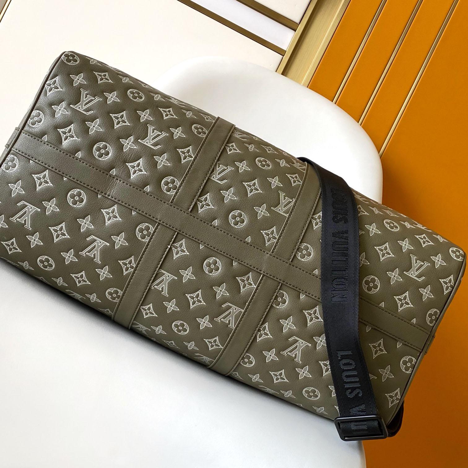 Louis Vuitton Keepall Bandoulière 50  M12504 - DopestKickz