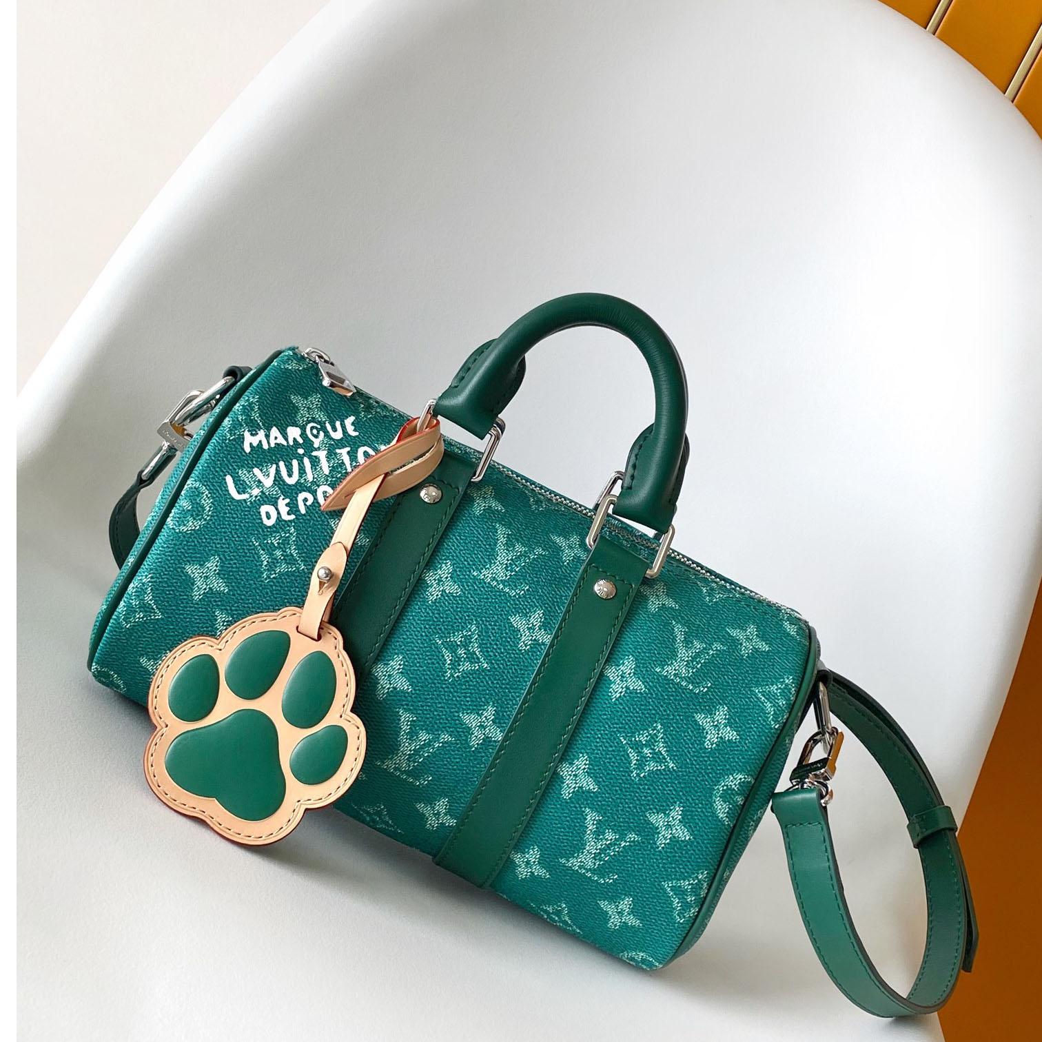 Louis Vuitton Keepall Bandoulière 25  M12684 - DopestKickz