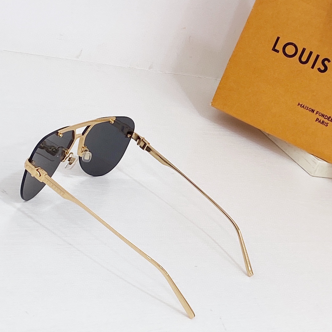 Louis Vuitton LV Ash Sunglasses  Z1261W - DopestKickz