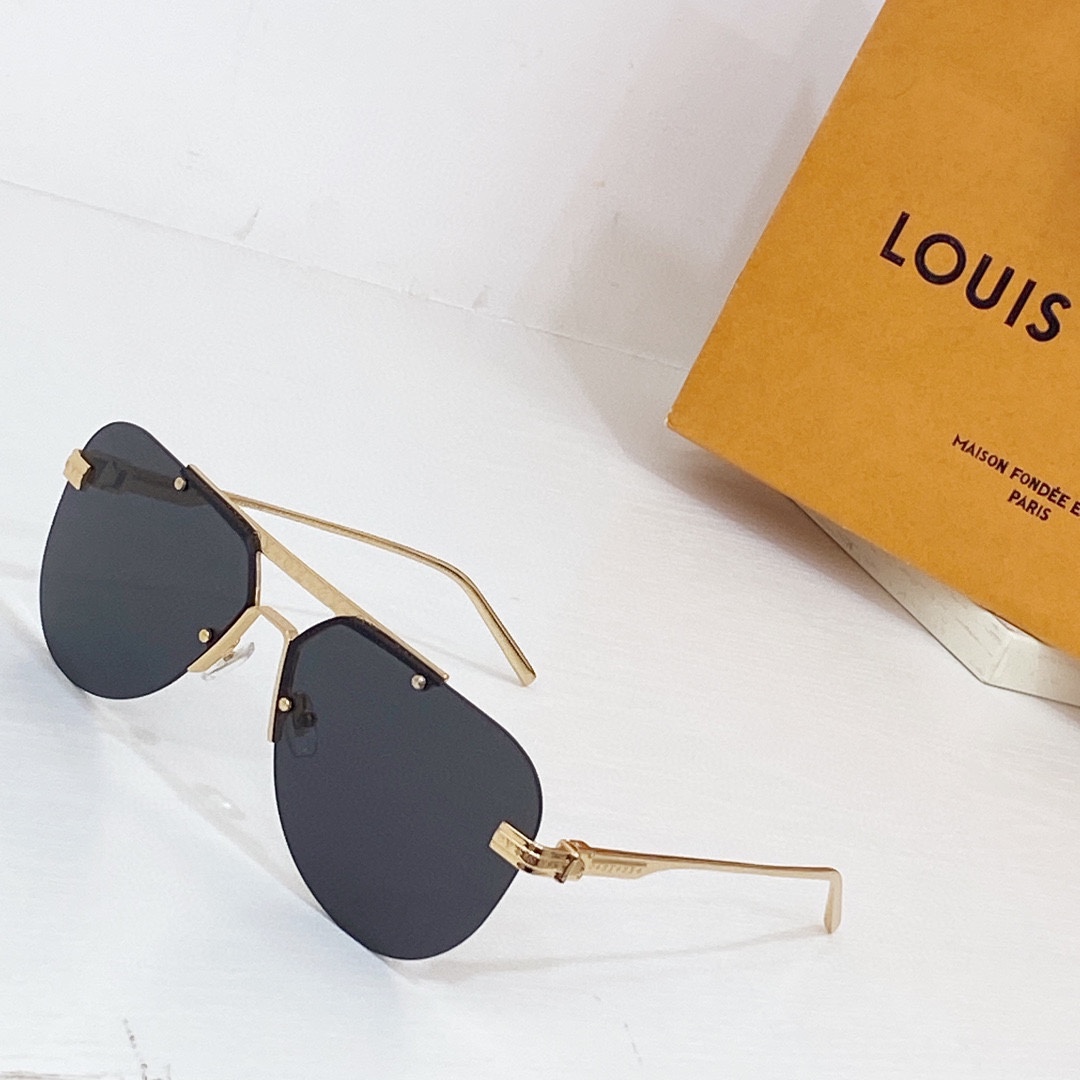 Louis Vuitton LV Ash Sunglasses  Z1261W - DopestKickz