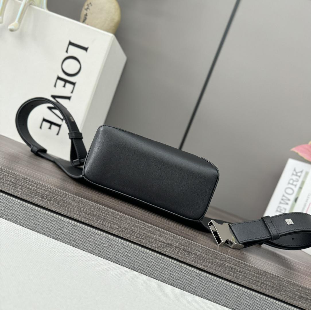 Loewe Small Puzzle Bumbag In Classic Calfskin - DopestKickz