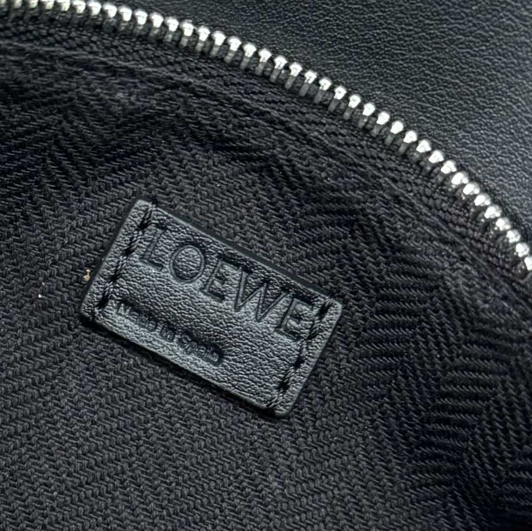 Loewe Small Puzzle Bumbag In Classic Calfskin - DopestKickz