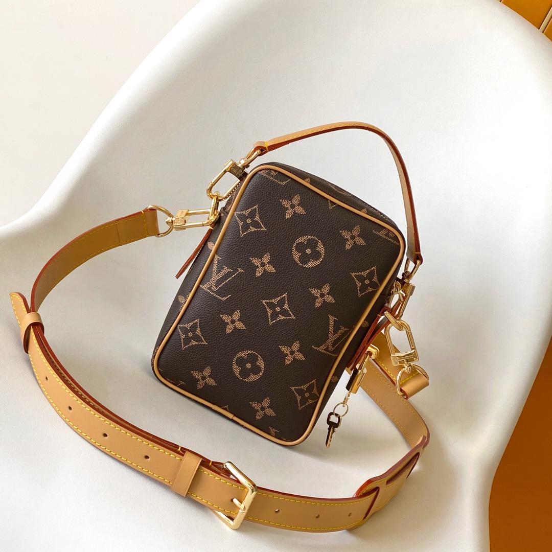 Louis Vuitton Danube   M14106 - DopestKickz