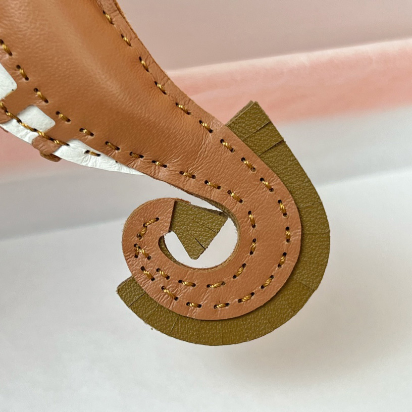 Hermes Seahorse Charm - DopestKickz