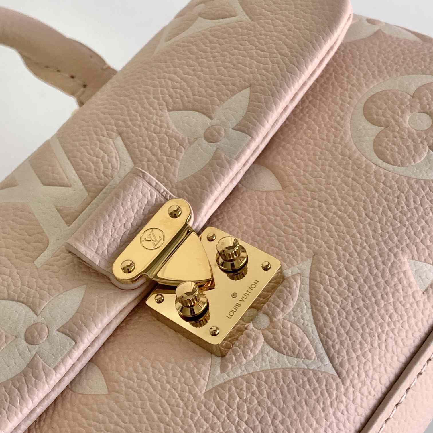 Louis Vuitton Nano Madeleine   M13796 - DopestKickz