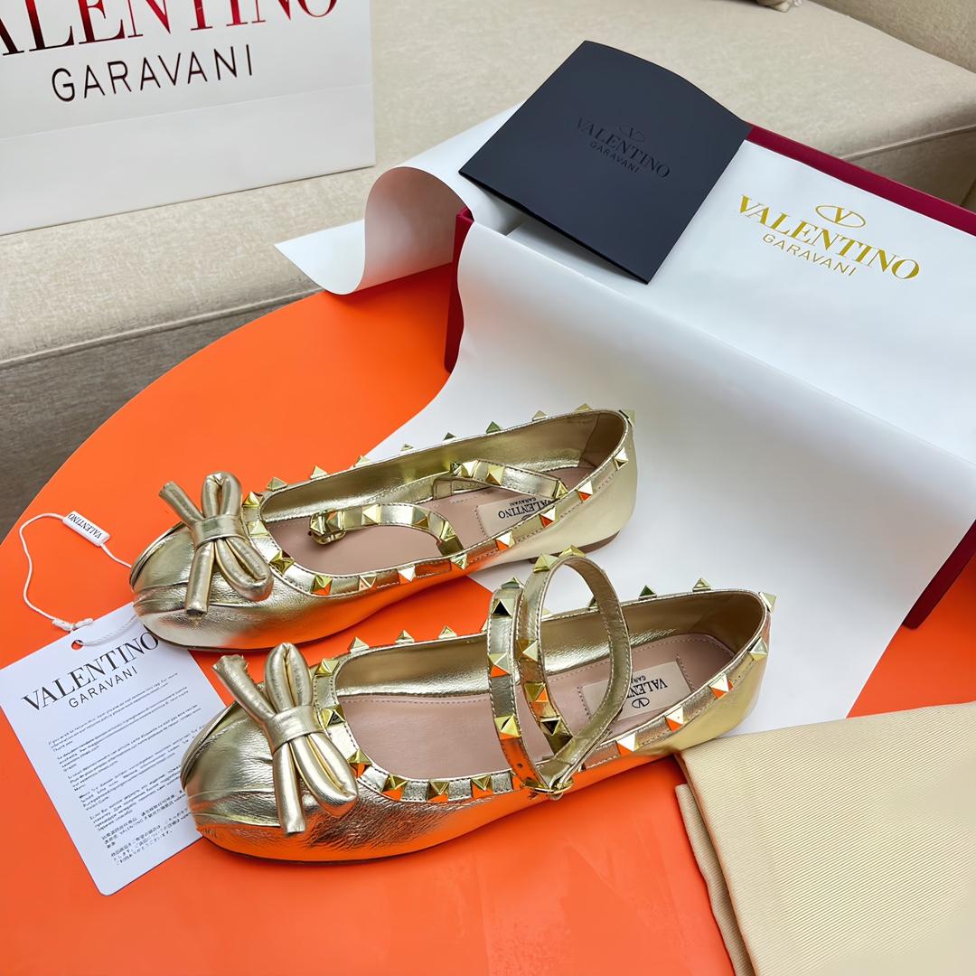 Valenti Rockstud Laminated Nappa Leather Ballerina - DopestKickz