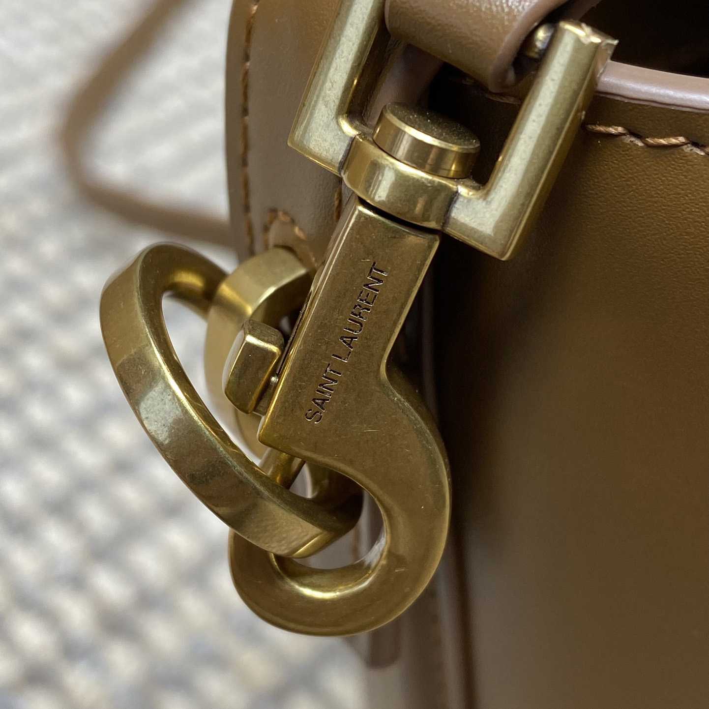 Saint Laurent Le 37 Mini In Shiny Leather - DopestKickz