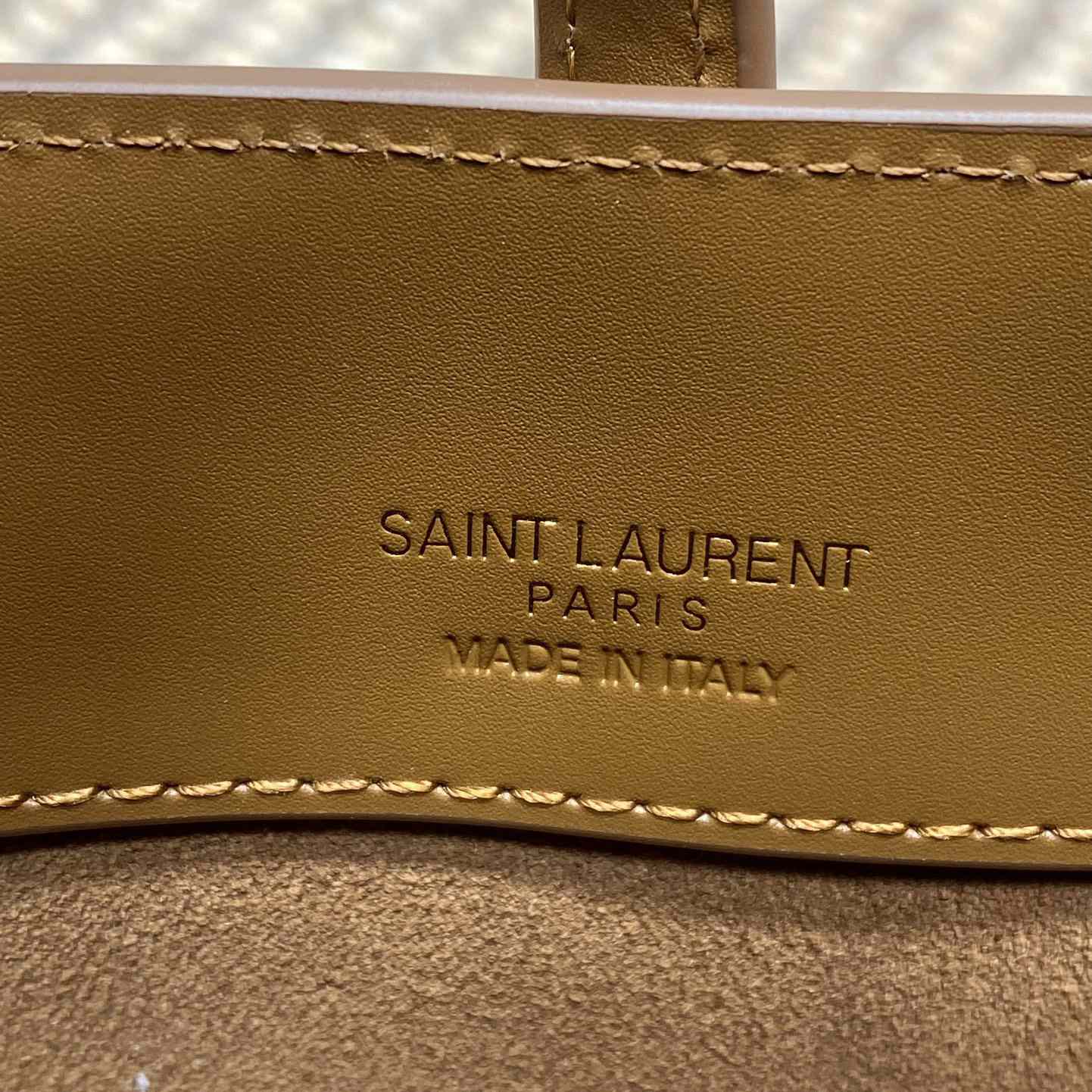 Saint Laurent Le 37 Mini In Shiny Leather - DopestKickz