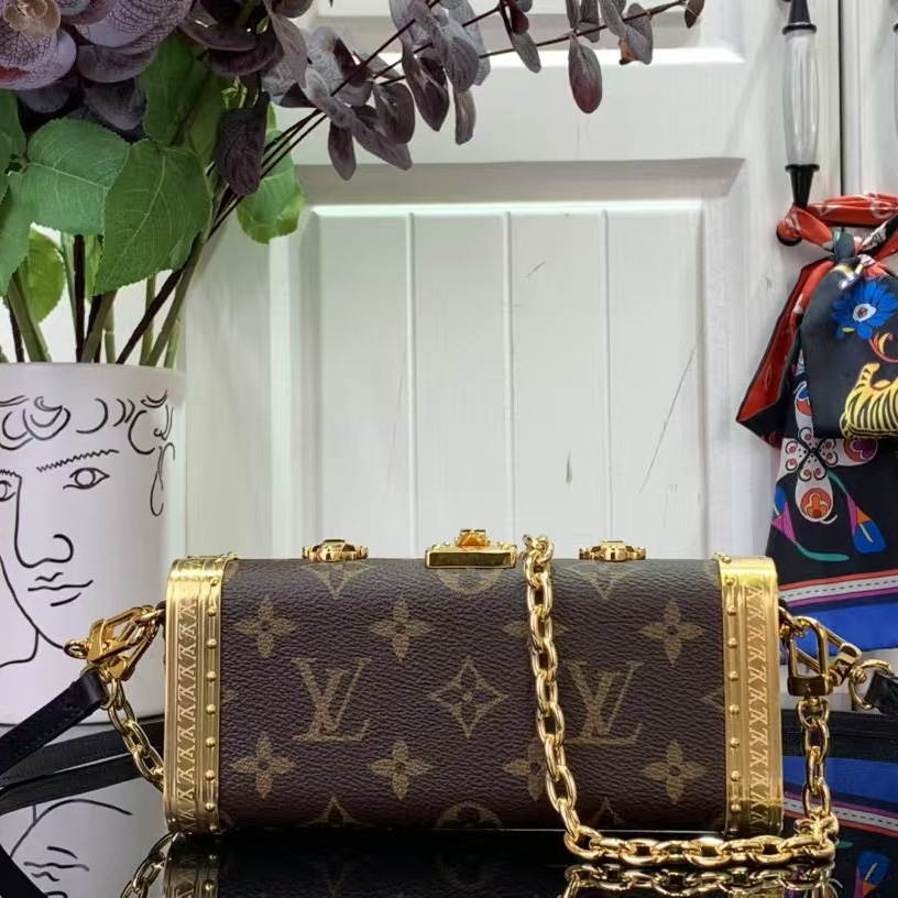 Louis Vuitton Vanity Case PM  M46758 - DopestKickz