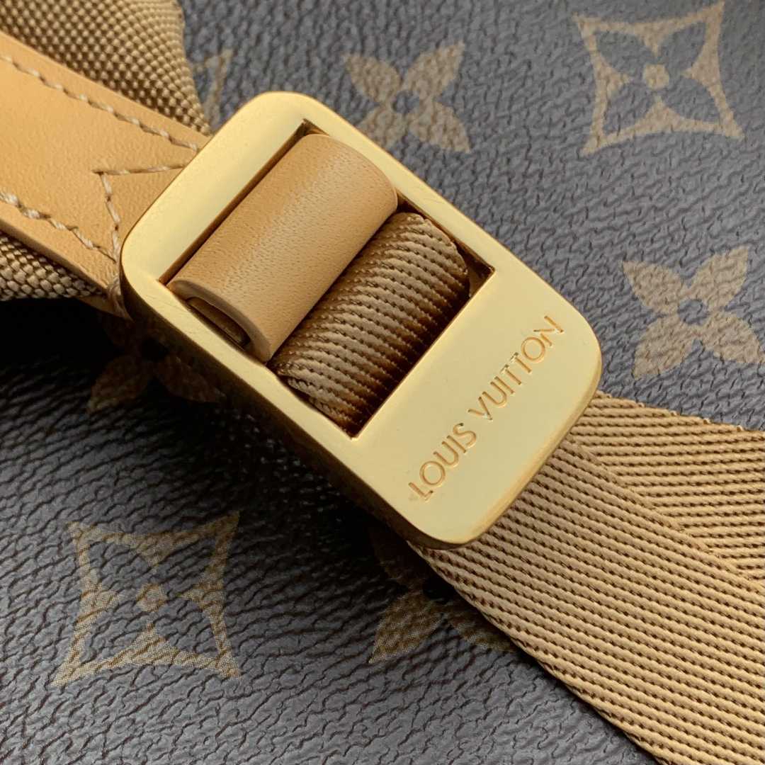 Louis Vuitton Outdoor Backpack   M12624 - DopestKickz