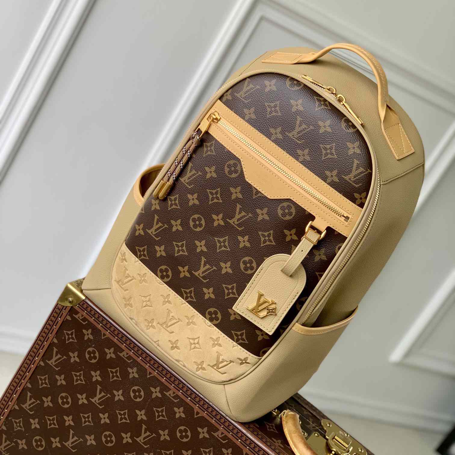 Louis Vuitton Outdoor Backpack   M12624 - DopestKickz