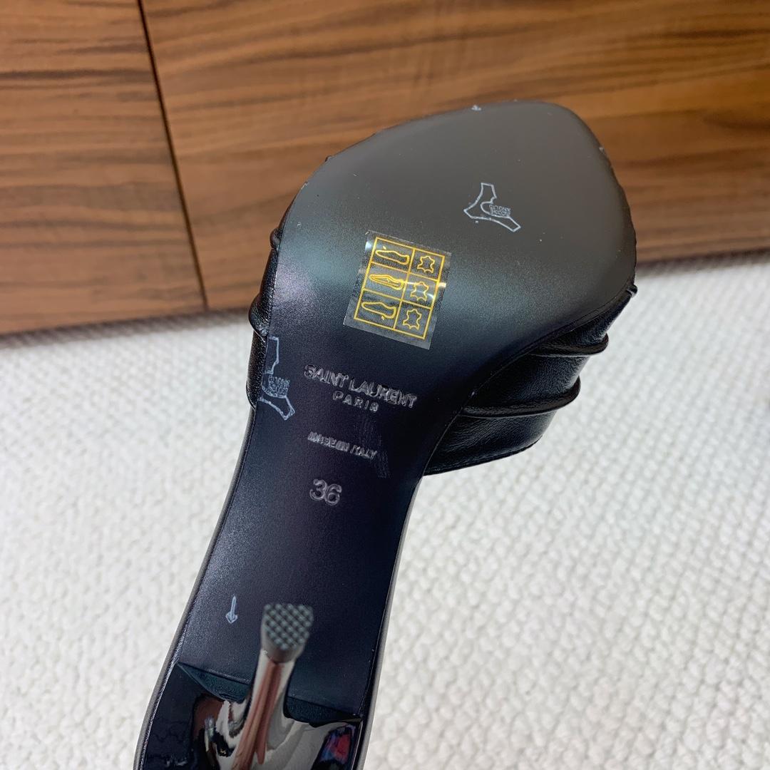 Saint Laurent Babylone Mules In Smooth Leather  - DopestKickz