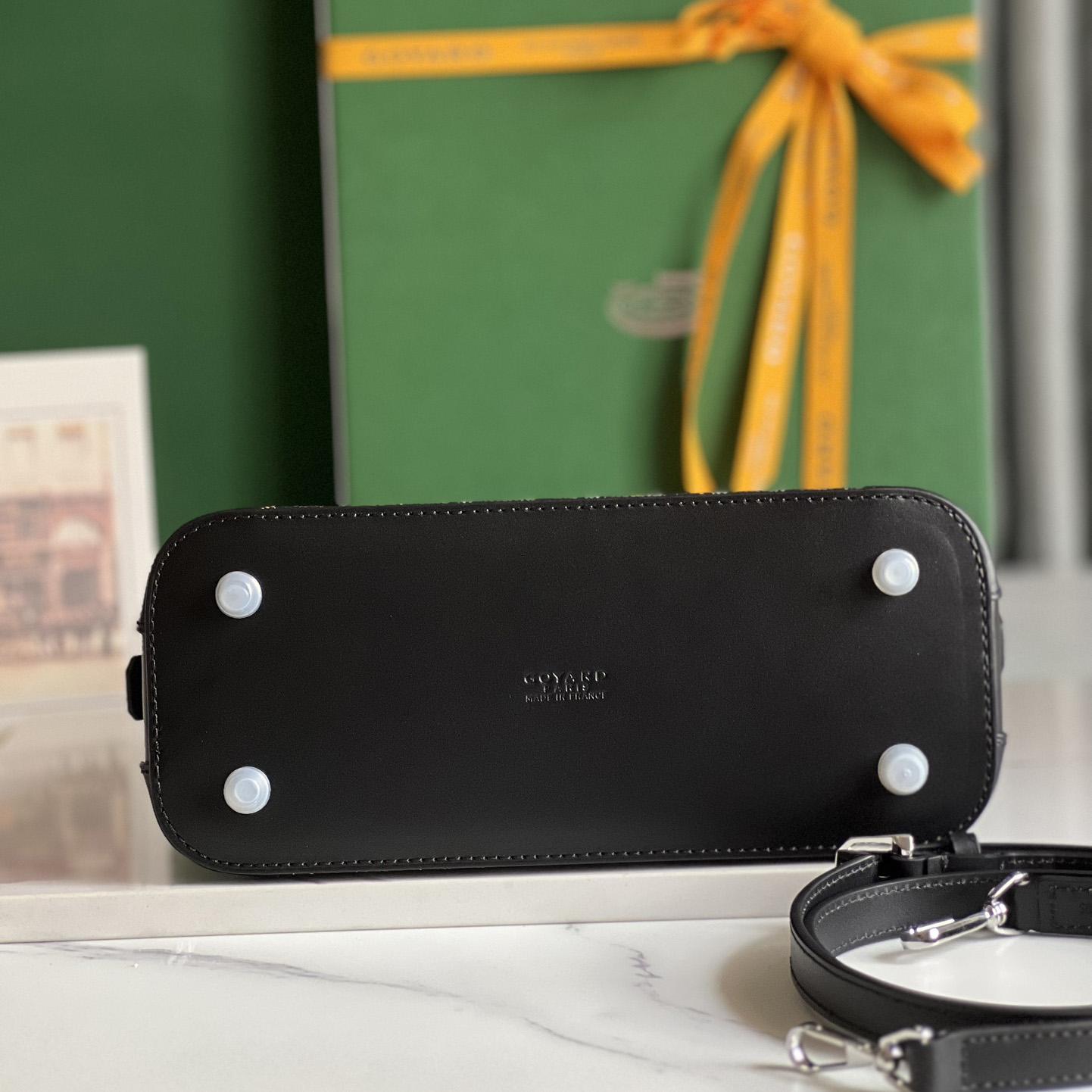 Goyard Vendôme Mini Bag  - DopestKickz