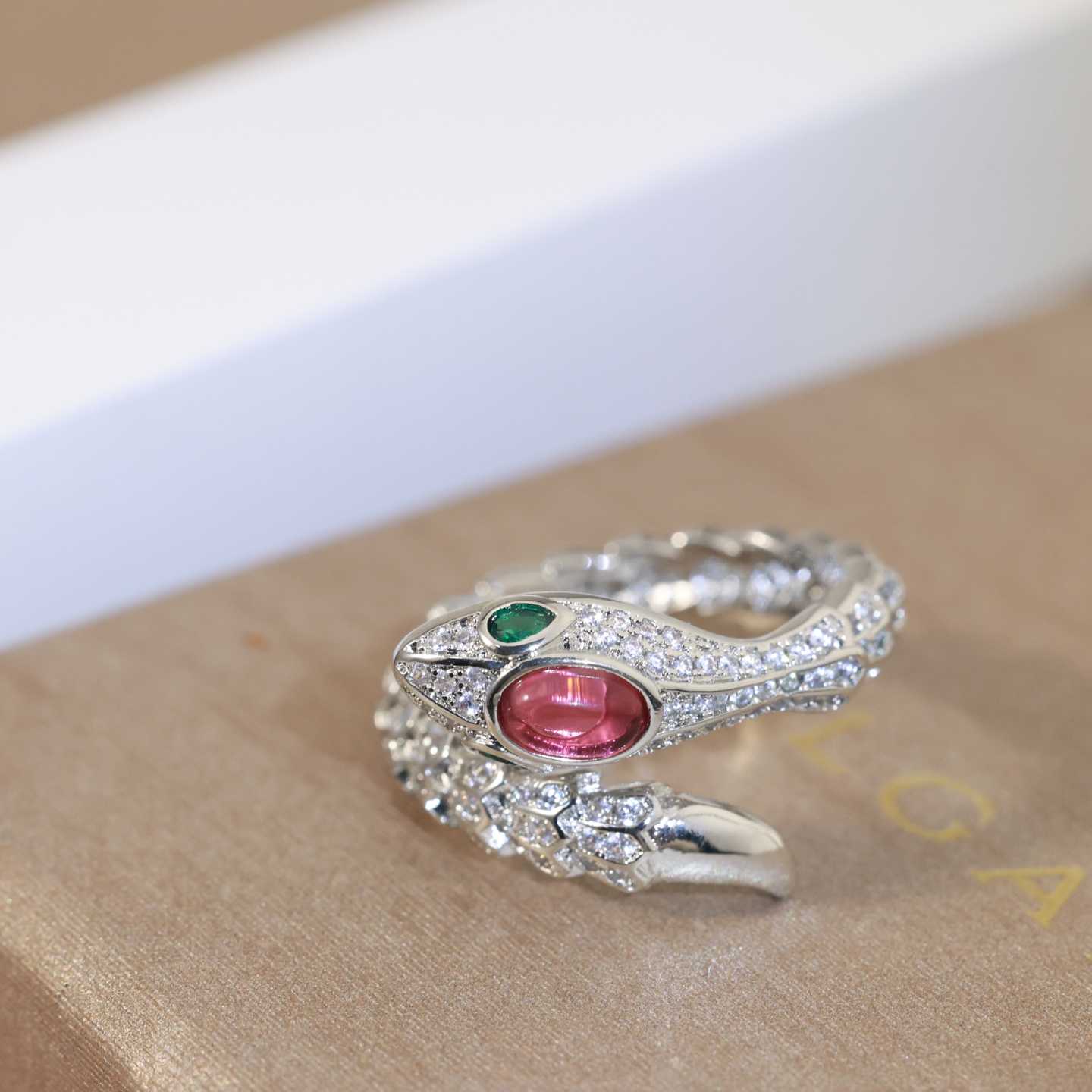 Bvlgari Ring - DopestKickz