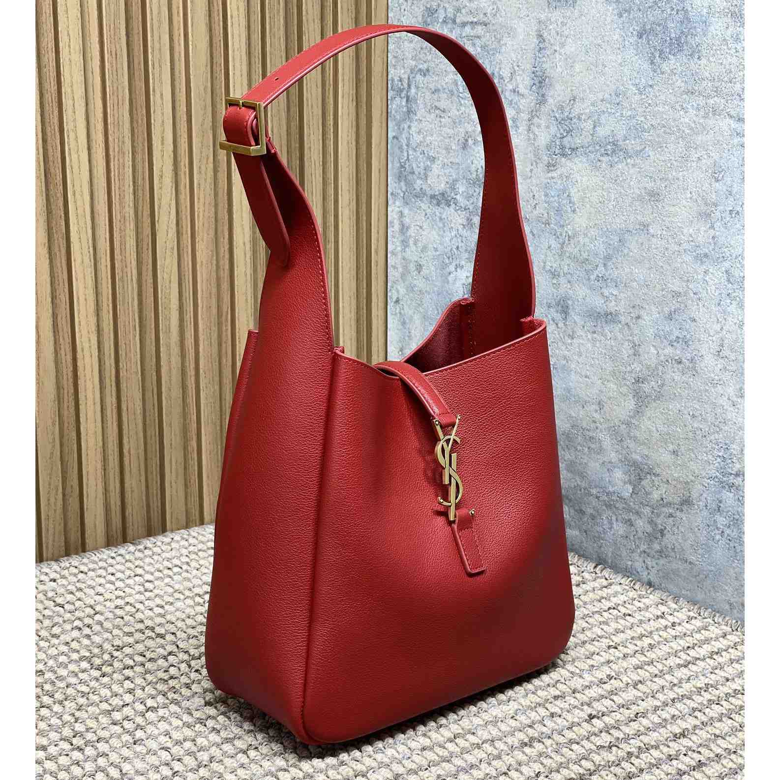 Saint Laurent LE 5 À 7 Supple Small In Grained Leather - DopestKickz