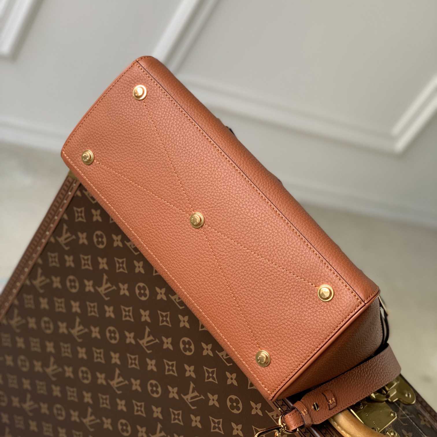 Louis Vuitton Vendôme MM  M22925 - DopestKickz