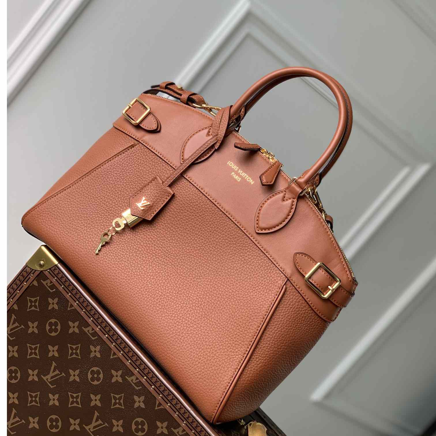 Louis Vuitton Vendôme MM  M22925 - DopestKickz