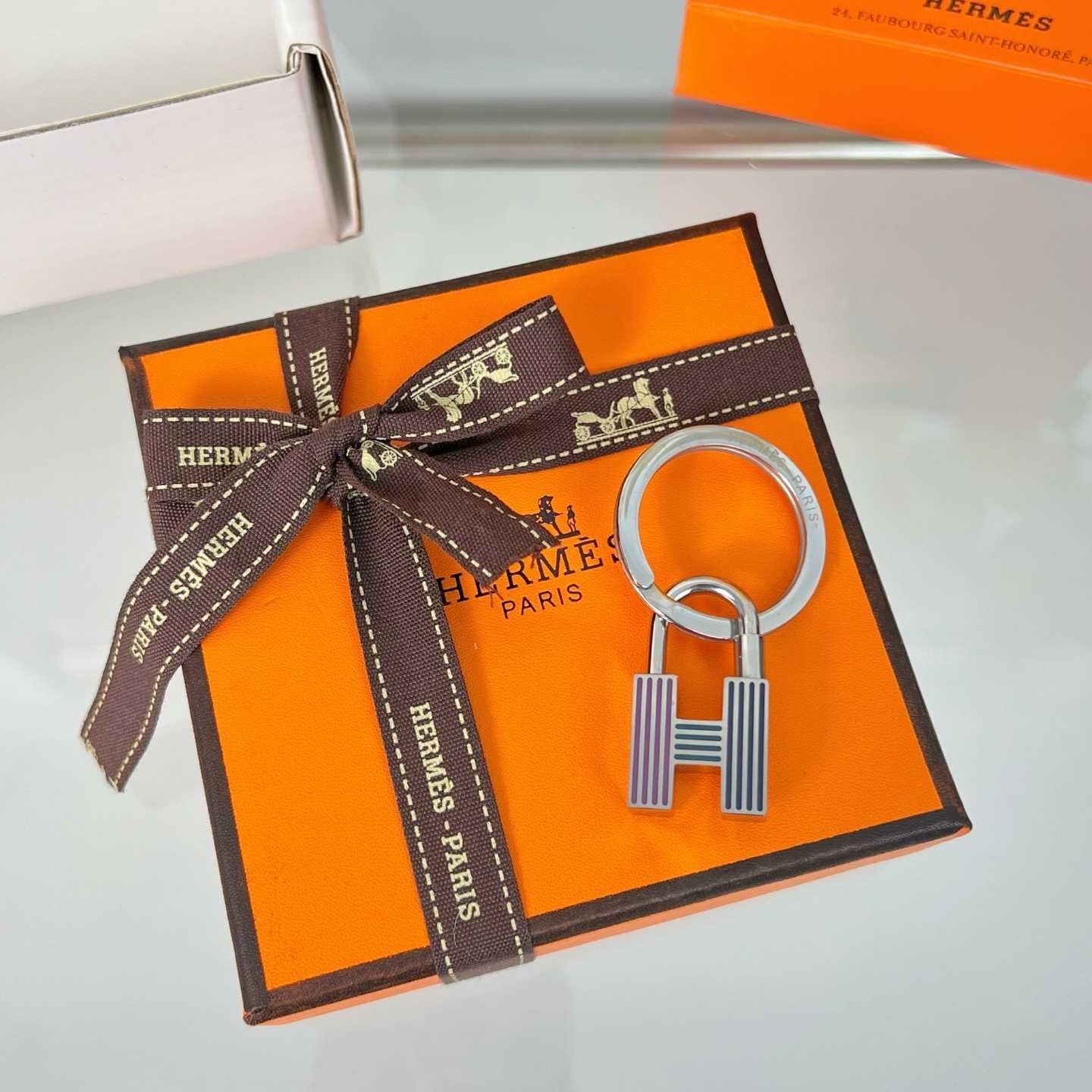 Hermes Cadenas Quizz Rainbow Key Ring - DopestKickz